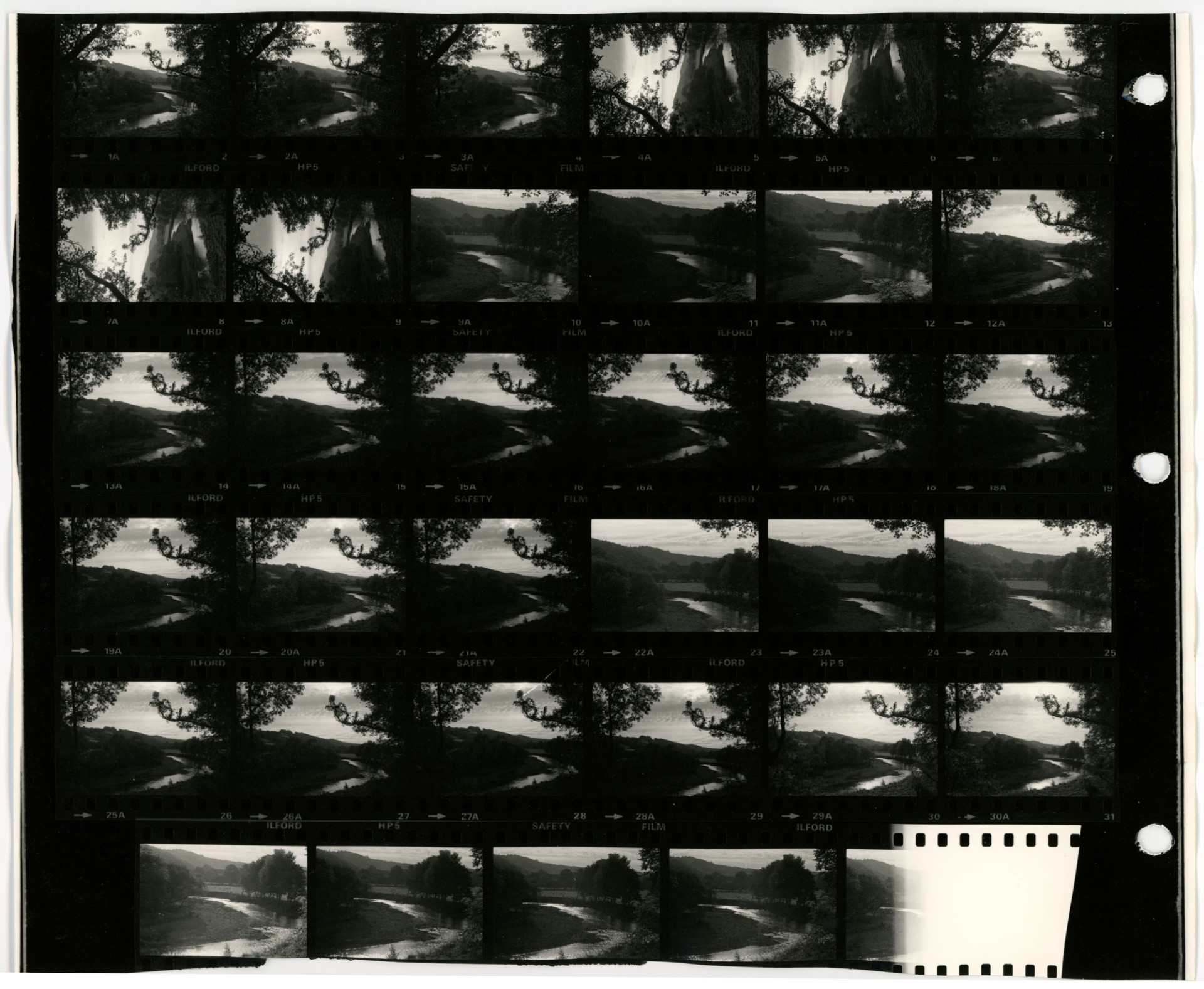 Negative numbers 1A-35A. These frames are all duplicated on contact sheets RAV/02/1139/2 and RAV/02/1139/3.